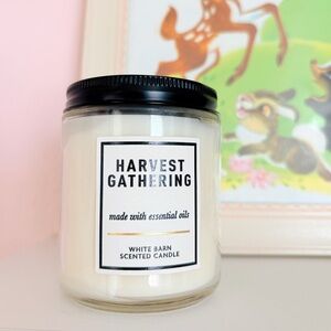 White Barn Harvest Gathering Single Wick Candle 🍂🍁